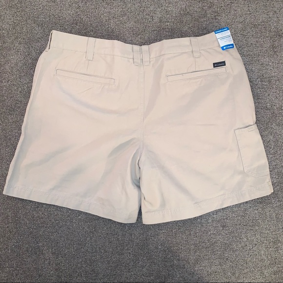 Columbia Shorts - Picture 2 of 5